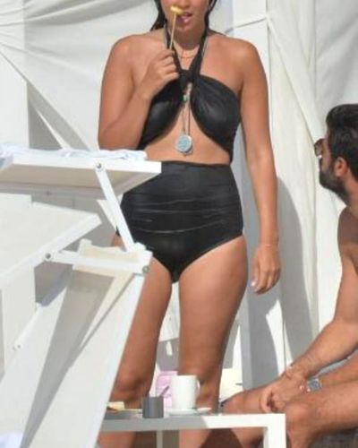 Zeynep Sever Demirel seksi ifşa fotoğrafı 66