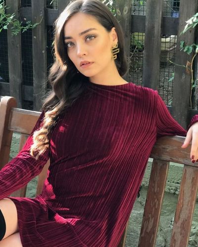 Zeynep Tuğçe Bayat seksi ifşa fotoğrafı 150
