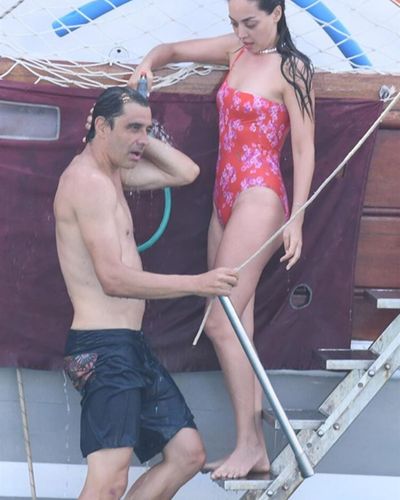 Zeynep Tuğçe Bayat seksi ifşa fotoğrafı 152