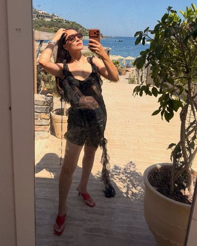 Zeynep Tuğçe Bayat seksi ifşa fotoğrafı 170