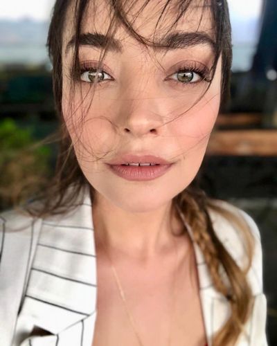 Zeynep Tuğçe Bayat seksi ifşa fotoğrafı 19