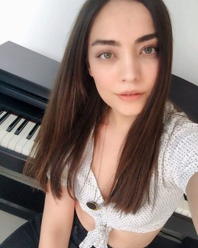 Zeynep Tuğçe Bayat seksi ifşa fotoğrafı 75